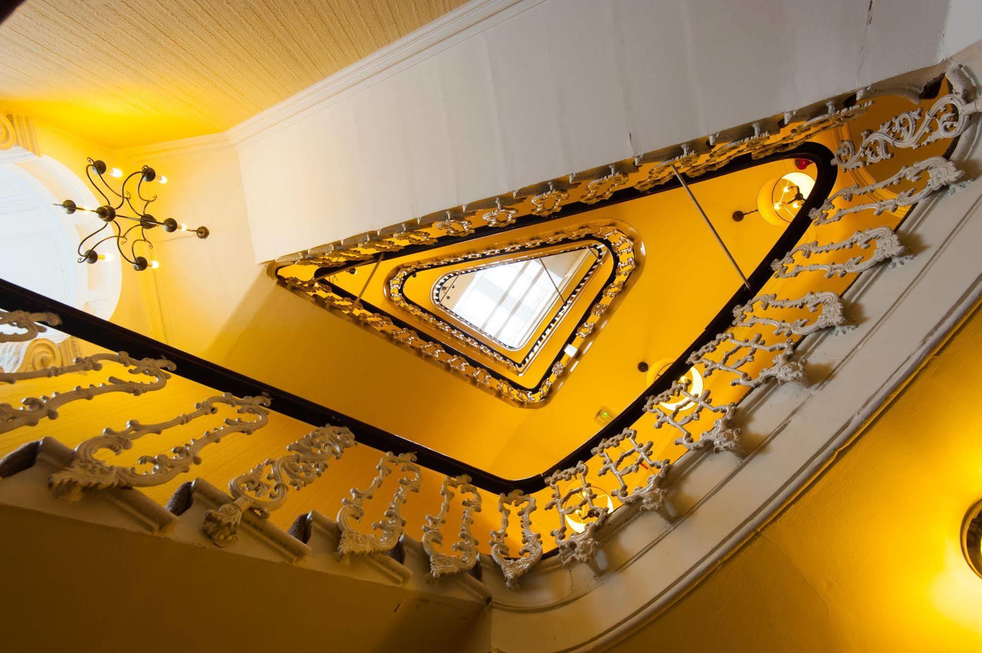 The Crescent Hyde Park Hotel London Bagian luar foto
