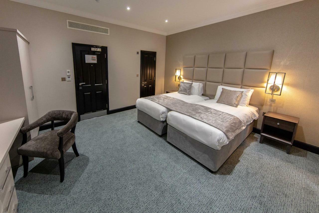 The Crescent Hyde Park Hotel London Bagian luar foto